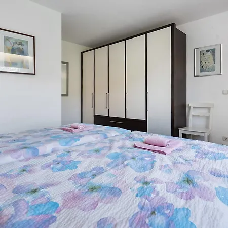 Apartman Millot *